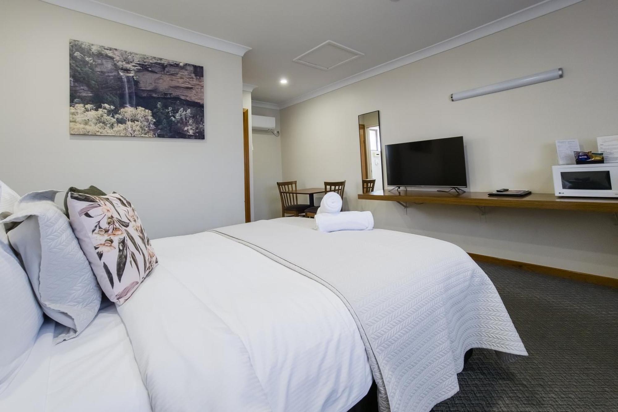 Roydons Motor Inn Tamworth Exteriör bild