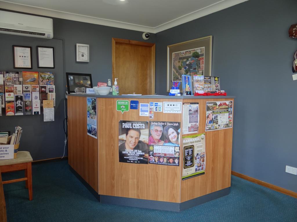 Roydons Motor Inn Tamworth Exteriör bild