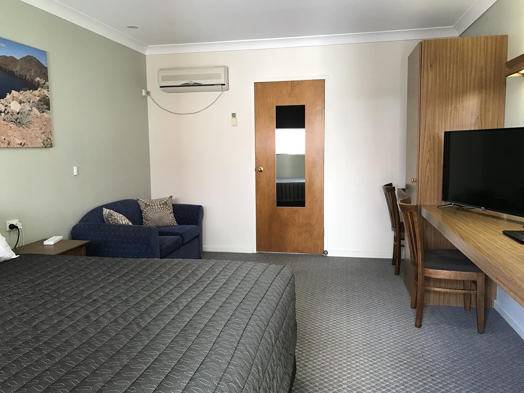 Roydons Motor Inn Tamworth Exteriör bild