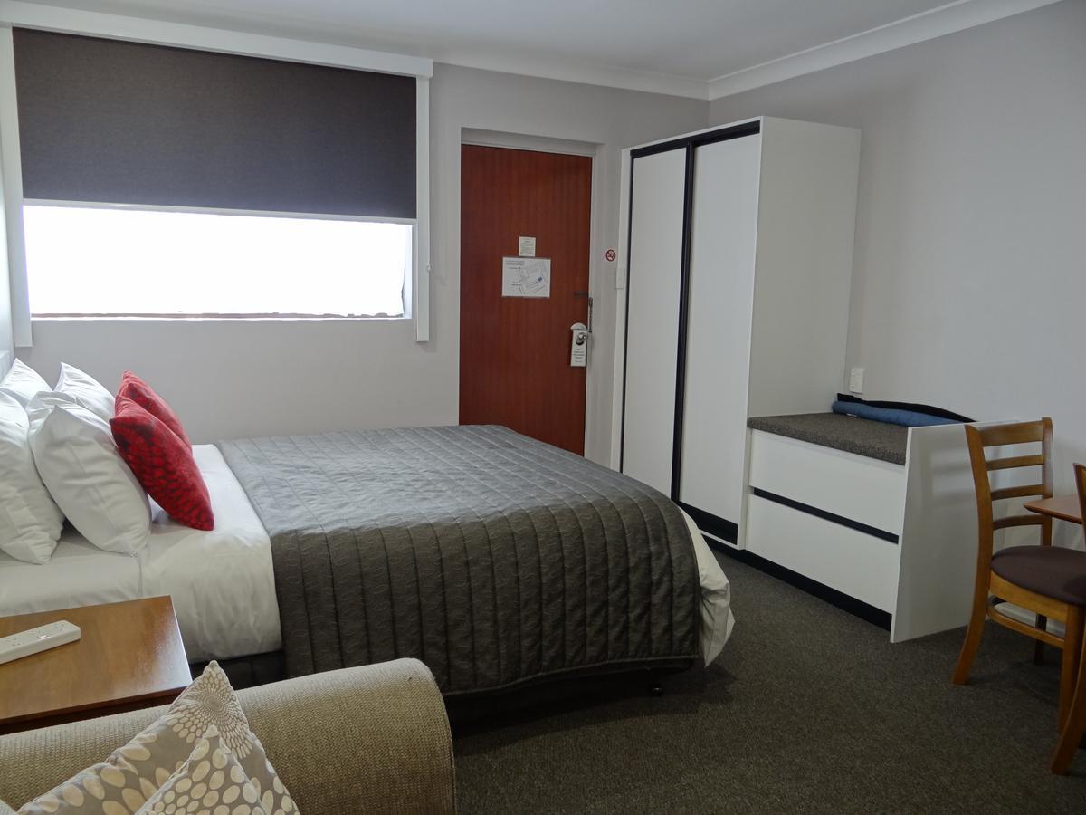 Roydons Motor Inn Tamworth Exteriör bild